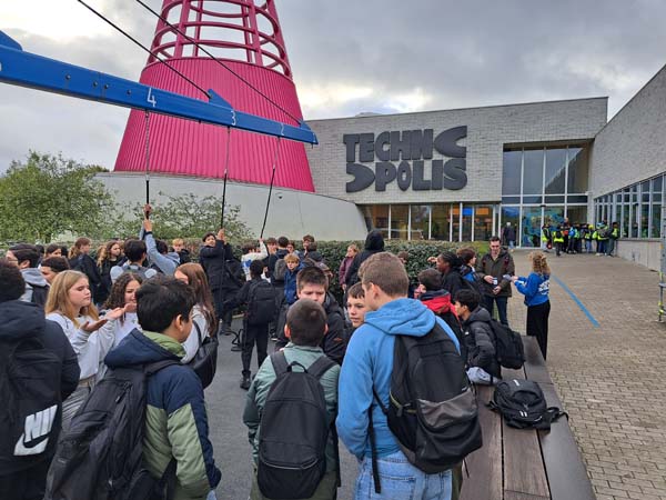 Atheneum Malle GWP2 in Technopolis