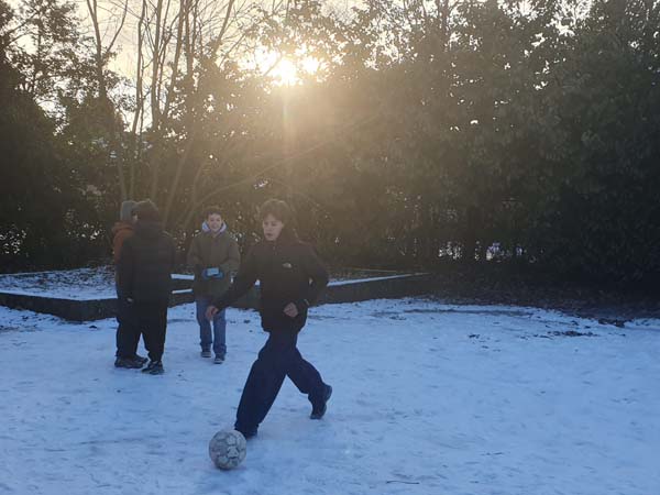 Atheneum Malle Sneeuwpret