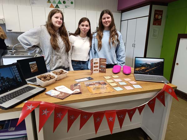 Atheneum Malle Diversiteitskraampjes medische koffers