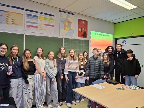 Atheneum Malle Door andere ogen