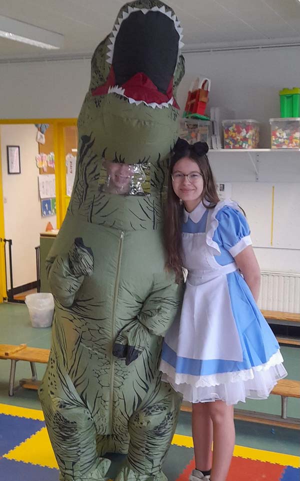 Atheneum Malle Carnaval bij onze kleuters