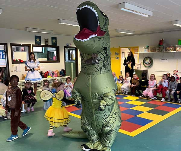 Atheneum Malle Carnaval bij onze kleuters