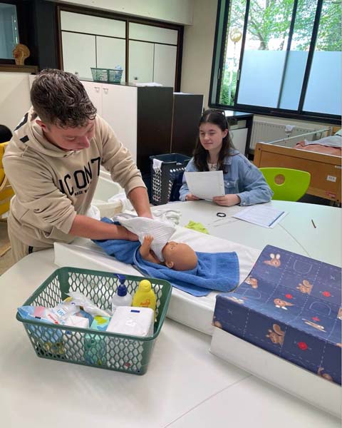 Atheneum Malle Babybadje