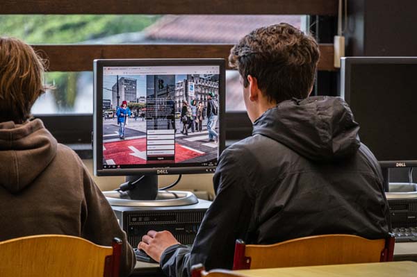 Atheneum Malle GWP5 in het verkeer