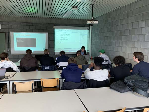 Atheneum Malle ADB in Thomas More