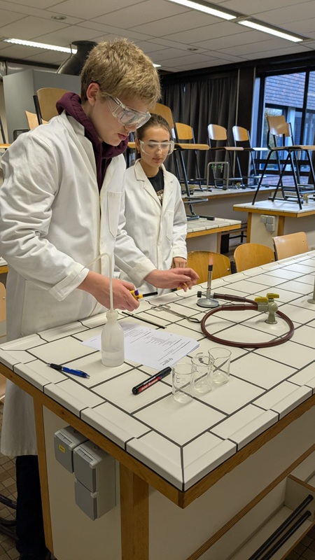 Atheneum Malle Labo chemie Atheneum Malle Labo chemie