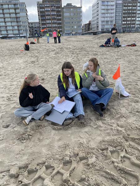 Atheneum Malle GWP1 aan zee