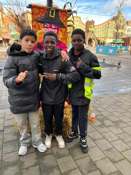 Atheneum Malle GWP1 aan zee